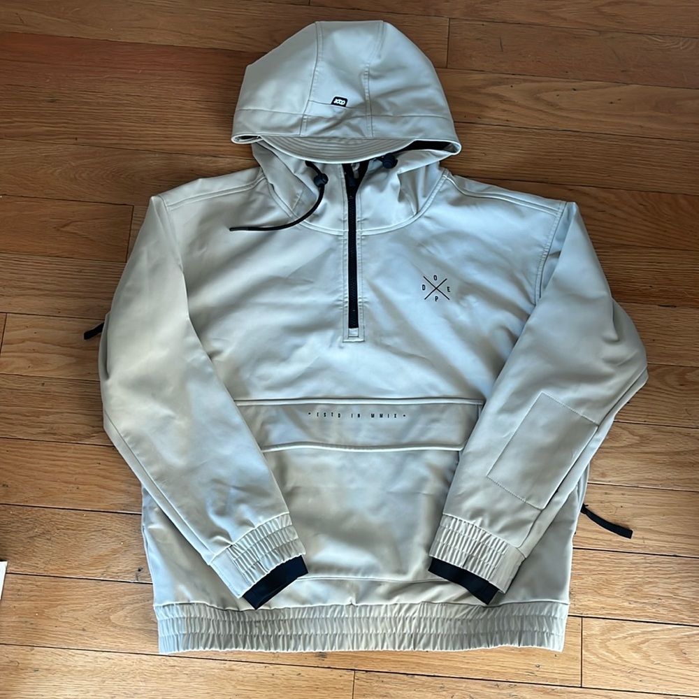 Dope snow coat pullover